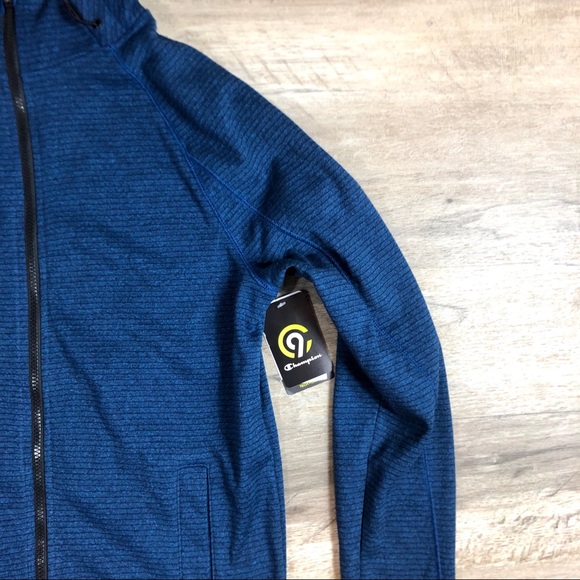 SOLD Champion | Jacket - Picture 2 of 6